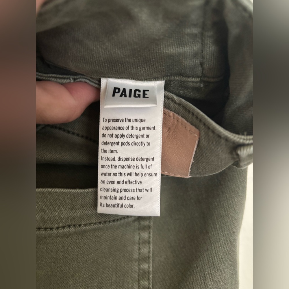 Paige Brooklyn Seamed Wide Leg Pant. Size 31. Worn once. Office Workwear - Picture 14 of 16